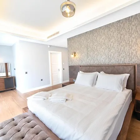 Luxury 4 Bedroom Villa Private Turkish Hamam&Sauna Villa