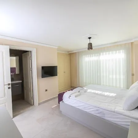 Luxury 4 Bedroom Villa Private Turkish Hamam&Sauna Villa