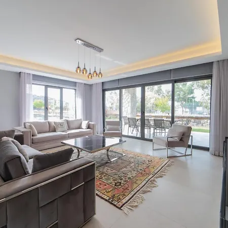 Villa Luxury 4 Bedroom Villa Private Turkish Hamam&Sauna *